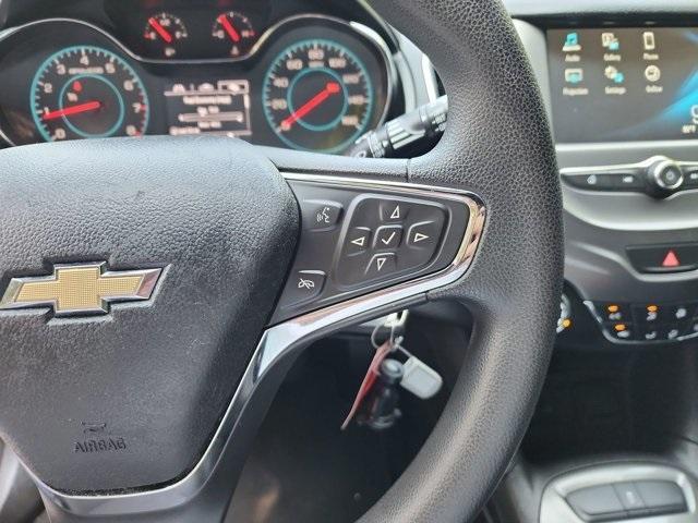 Photo of 2017 Kinetic Blue Chevrolet Cruze