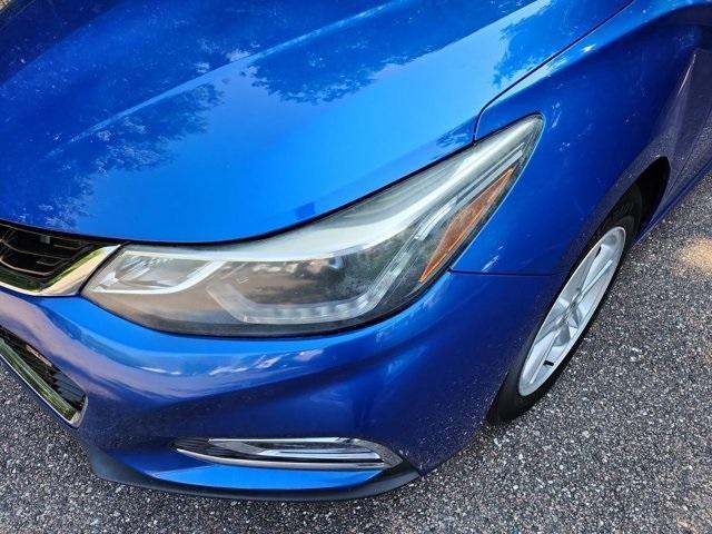 Photo of 2017 Kinetic Blue Chevrolet Cruze