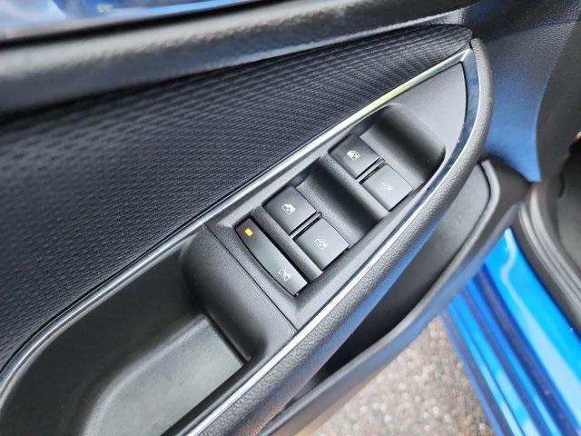 Photo of 2017 Kinetic Blue Chevrolet Cruze