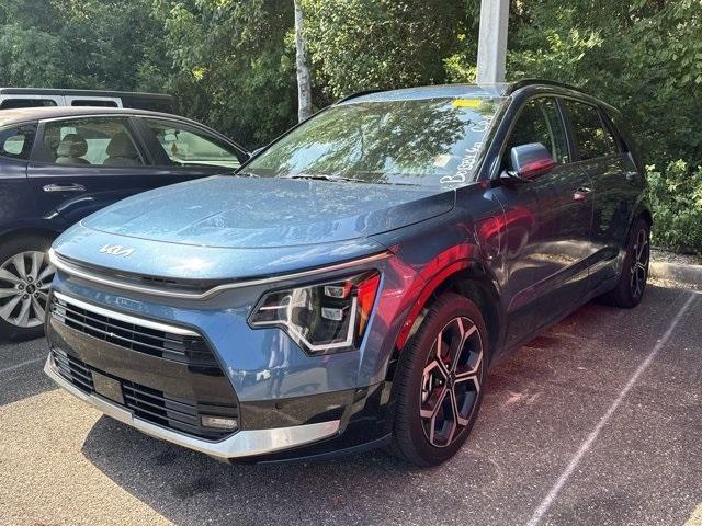 Photo of 2023 Mineral Blue Kia Niro Plug-In Hybrid