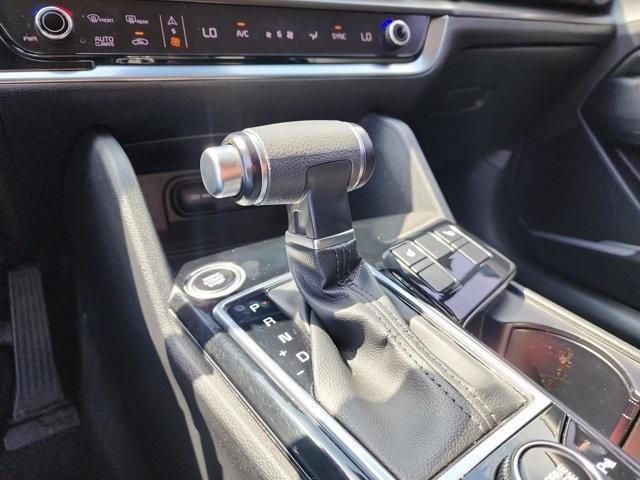Photo of 2023 Ebony Black Kia Sportage