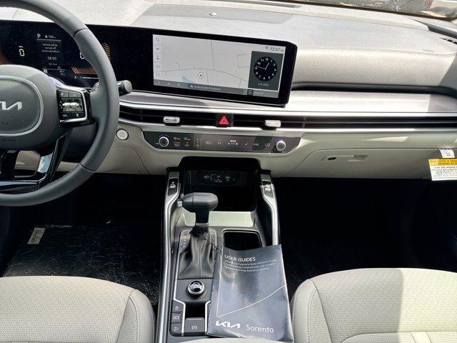 Photo of 2025 Metal Kia Sorento