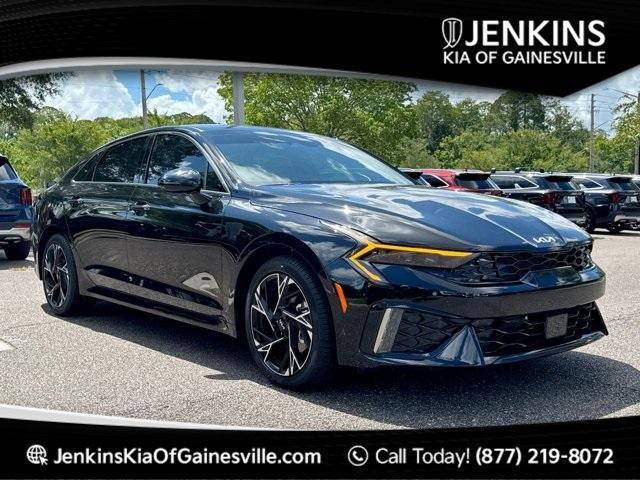 Photo of 2025 Aurora Black Pearl Kia K5