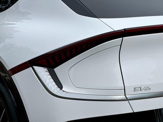 Photo of 2025 Glacier White Pearl Kia EV6