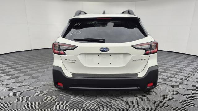 Photo of 2025 Crystal White Pearl Subaru Outback