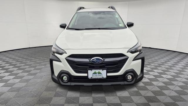 Photo of 2025 Crystal White Pearl Subaru Outback