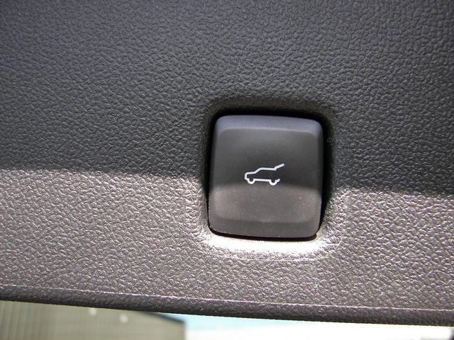 Photo of 2022 Carbonized Gray Metallic Ford Escape