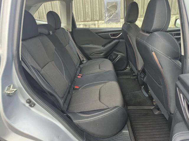 Photo of 2019 Ice Silver Metallic Subaru Forester
