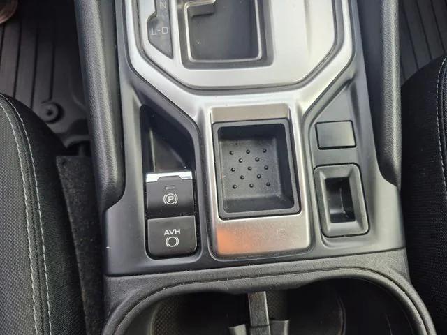 Photo of 2019 Ice Silver Metallic Subaru Forester