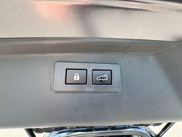 Photo of 2025 Magnetite Gray Subaru Outback