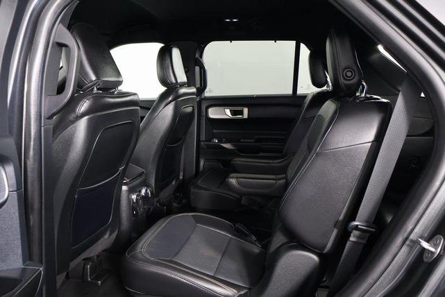 Photo of 2020 MAGNETIC METALLIC Ford Explorer