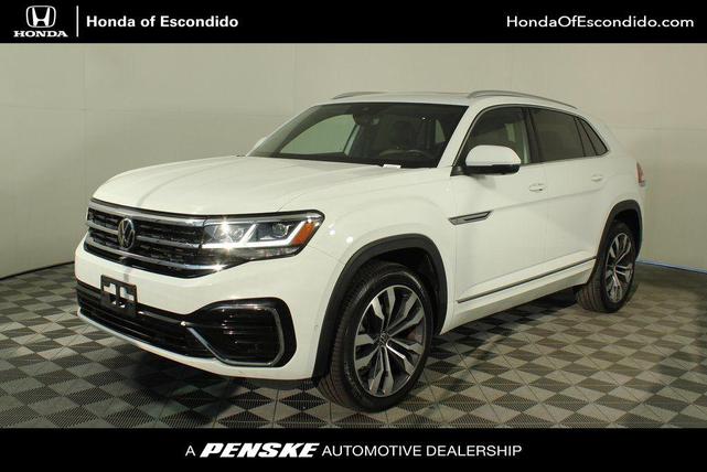 Photo of 2021 Pure White Volkswagen Atlas Cross Sport