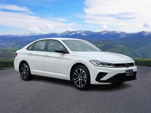 Photo of 2025 Pure White Volkswagen Jetta