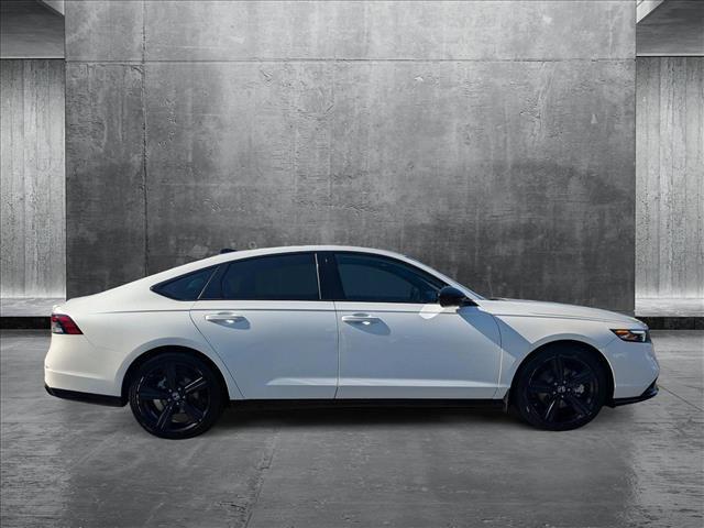 Photo of 2024 Platinum White Pearl Honda Accord Hybrid