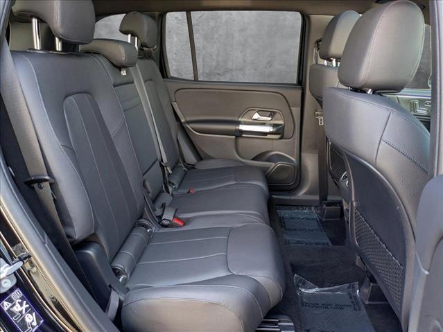 Photo of 2025 Night Black Mercedes-Benz GLB 250