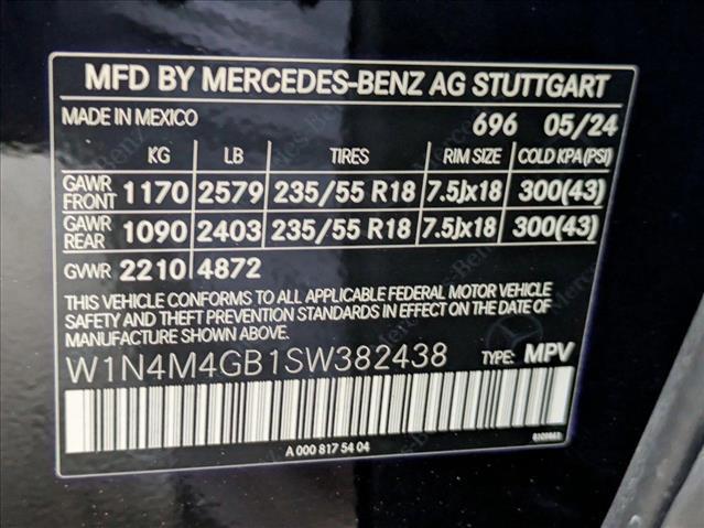 Photo of 2025 Night Black Mercedes-Benz GLB 250