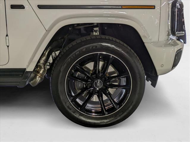 Photo of 2025 Polar White Mercedes-Benz G-Class
