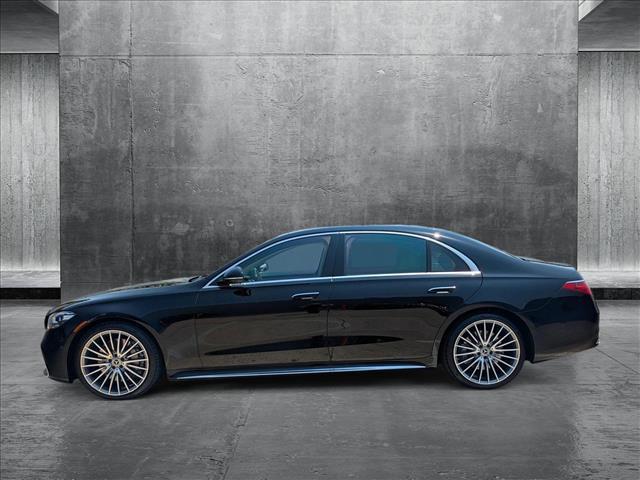 Photo of 2021 Black Mercedes-Benz S-Class