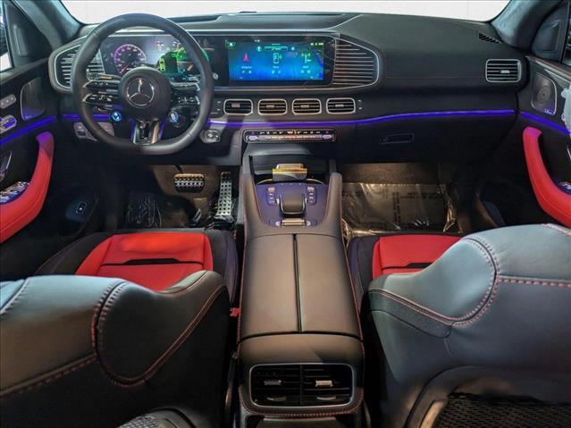 Photo of 2025 MANUFAKTUR Moonlight White Metallic Mercedes-Benz AMG GLE 63