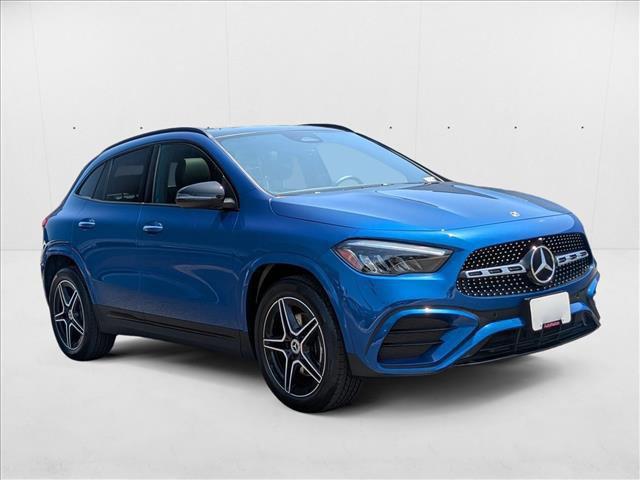 Photo of 2024 Starling Blue Metallic Mercedes-Benz GLA 250