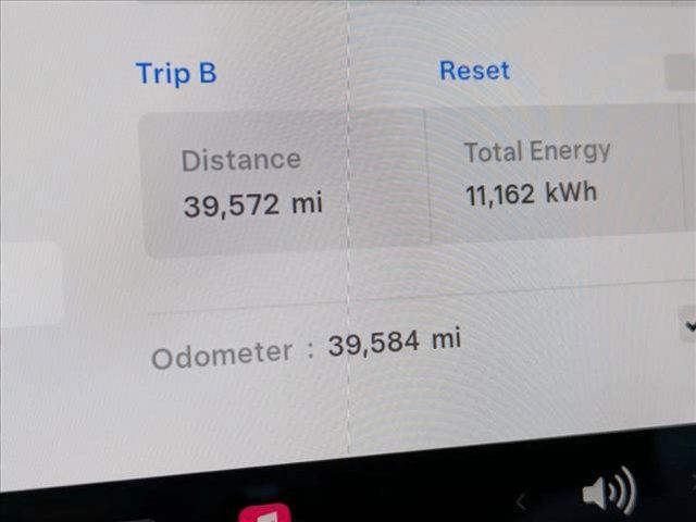 Photo of 2023 Red Multi-Coat Tesla Model Y