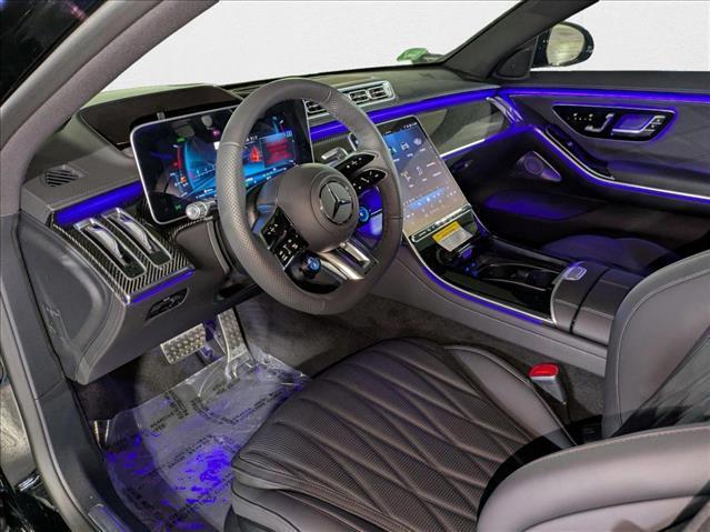 Photo of 2025 Black Mercedes-Benz S-Class