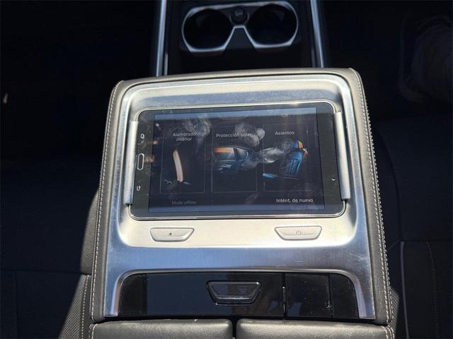 Photo of 2016 Brown Metallic BMW 750