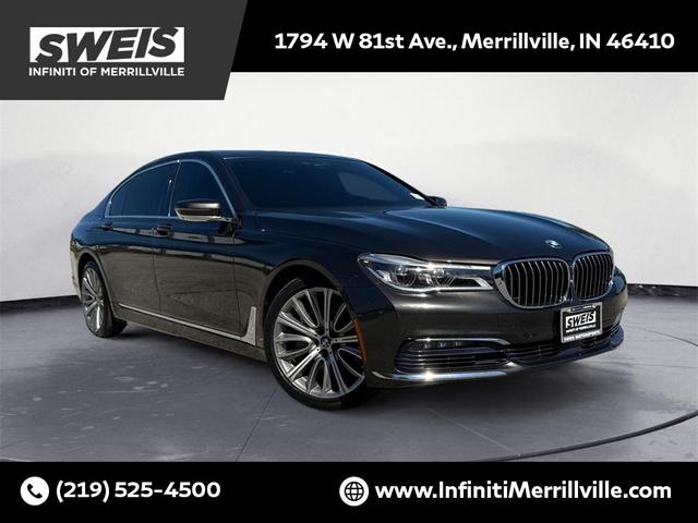 Photo of 2016 Brown Metallic BMW 750