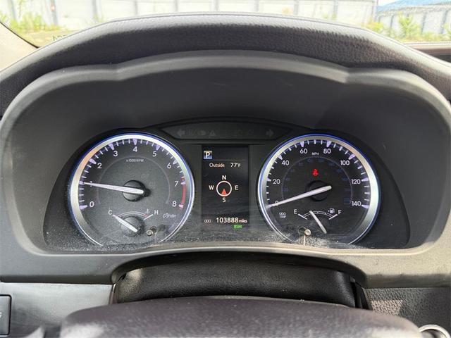 Photo of 2018 Shoreline Blue Pearl Toyota Highlander