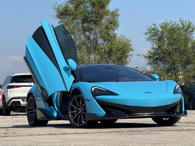 Photo of 2019 Blue McLaren 600LT