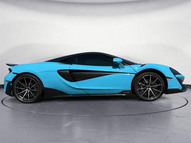Photo of 2019 Blue McLaren 600LT