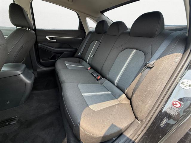 Photo of 2020 Phantom Black Hyundai SONATA