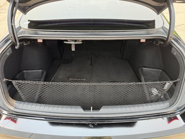 Photo of 2020 Phantom Black Hyundai SONATA