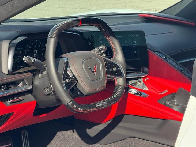 Photo of 2025 Arctic White Chevrolet Corvette