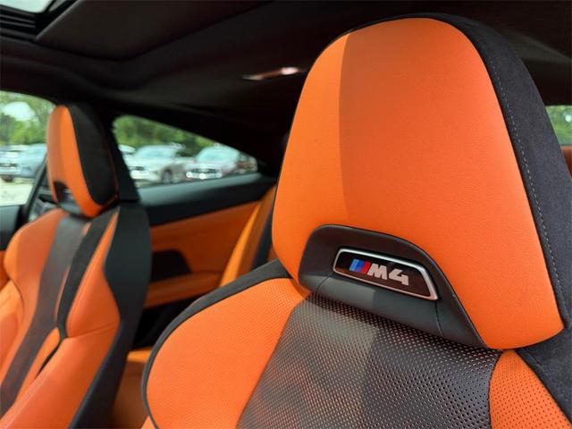 Photo of 2022 Blue Metallic BMW M4