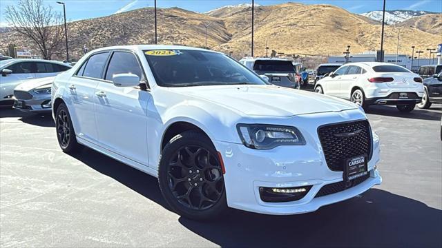 2023 Chrysler 300