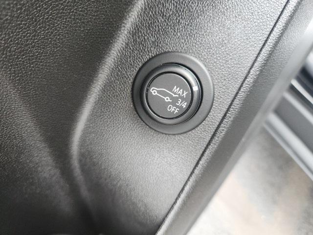 Photo of 2022 Mosaic Black Metallic Chevrolet Equinox