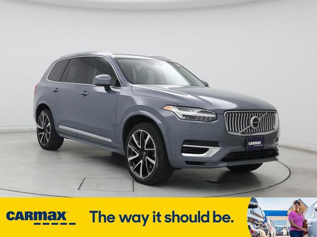 Photo of 2022 Blue Volvo XC90 Recharge Plug-In Hybrid