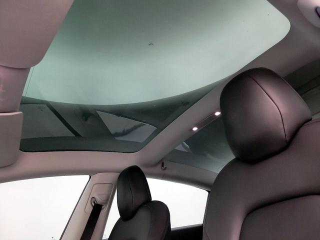 Photo of 2020 Gray Tesla Model 3