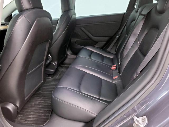 Photo of 2020 Gray Tesla Model 3