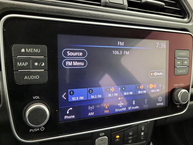 Photo of 2019 Black Nissan Leaf