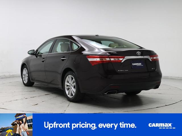 Photo of 2014 Burgundy Toyota Avalon