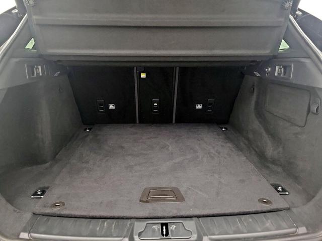 Photo of 2018 Gray Jaguar F-PACE