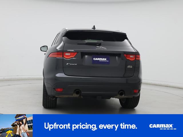 Photo of 2018 Gray Jaguar F-PACE