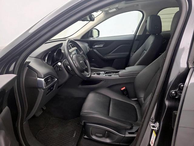 Photo of 2018 Gray Jaguar F-PACE