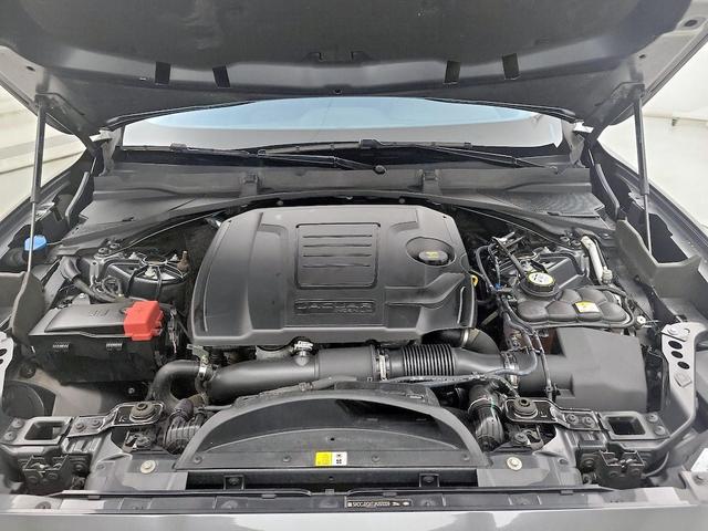 Photo of 2018 Gray Jaguar F-PACE