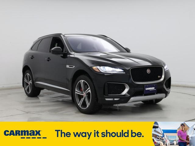 2019 Jaguar F-pace