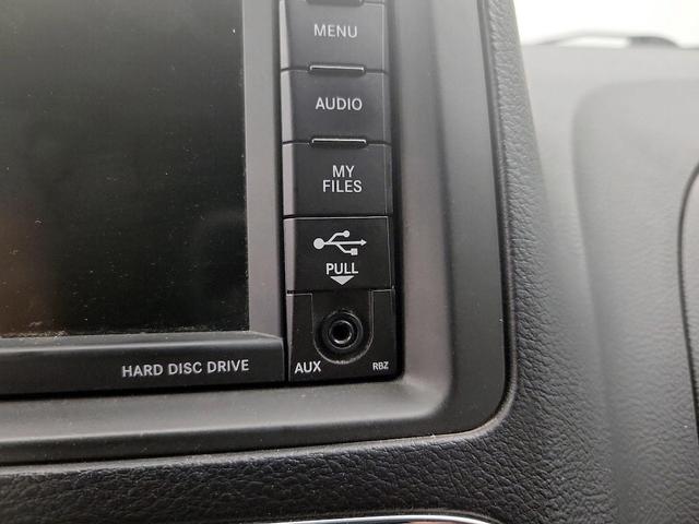 Photo of 2018 Black Dodge Grand Caravan