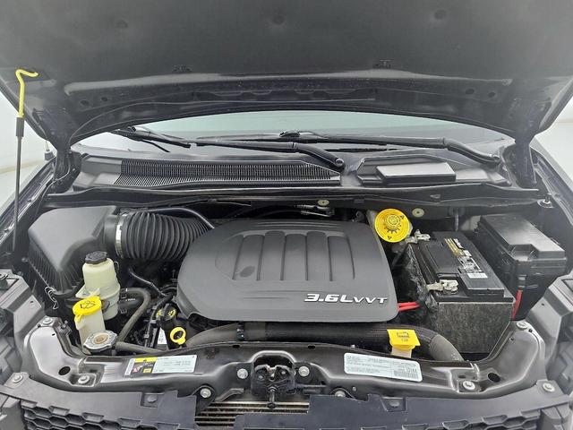 Photo of 2018 Black Dodge Grand Caravan