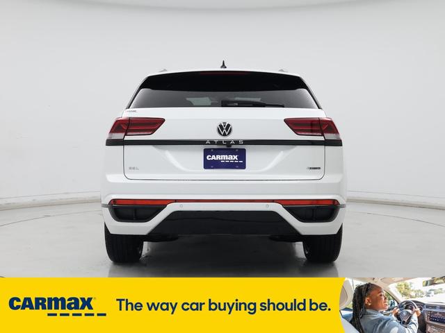 Photo of 2023 White Volkswagen Atlas Cross Sport